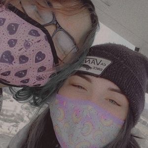 Meet your Posher, Kayla